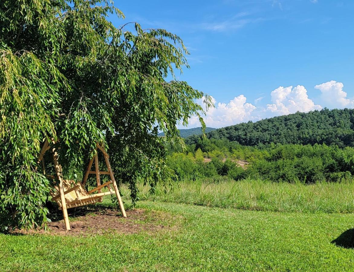 הוילה לנור Mountain Retreat House To Relax And Enjoy מראה חיצוני תמונה